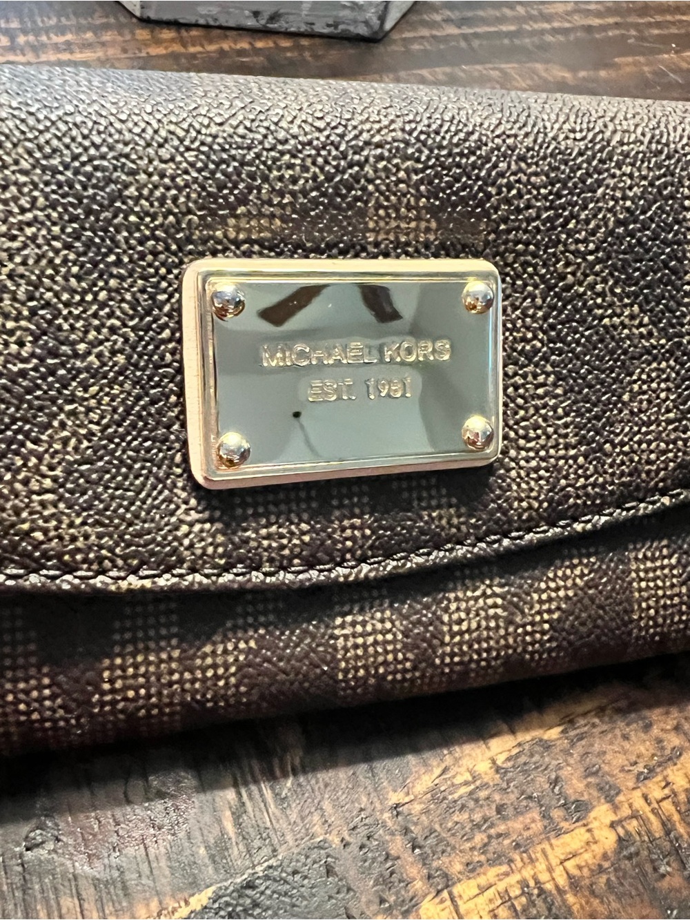 Michael Kors Brown Signature Logo Slim Flap Wallet with Gold Plaque - Picture 2 of 8